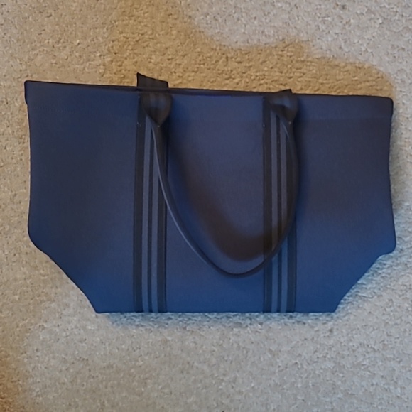 Rothy's Handbags - Rothy's Essential Tote in Navy Night